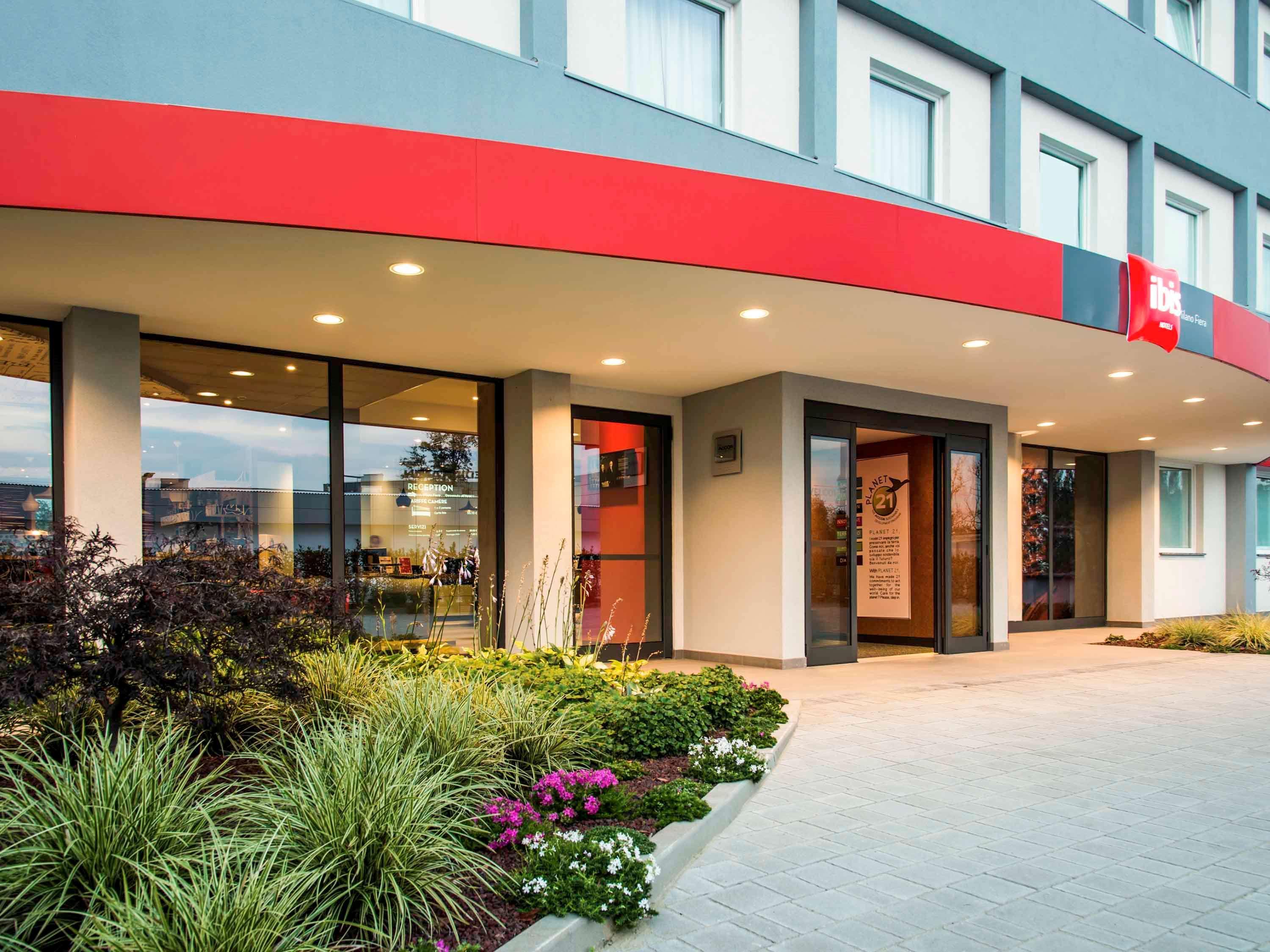 Ibis Milano Fiera Hotel 4*