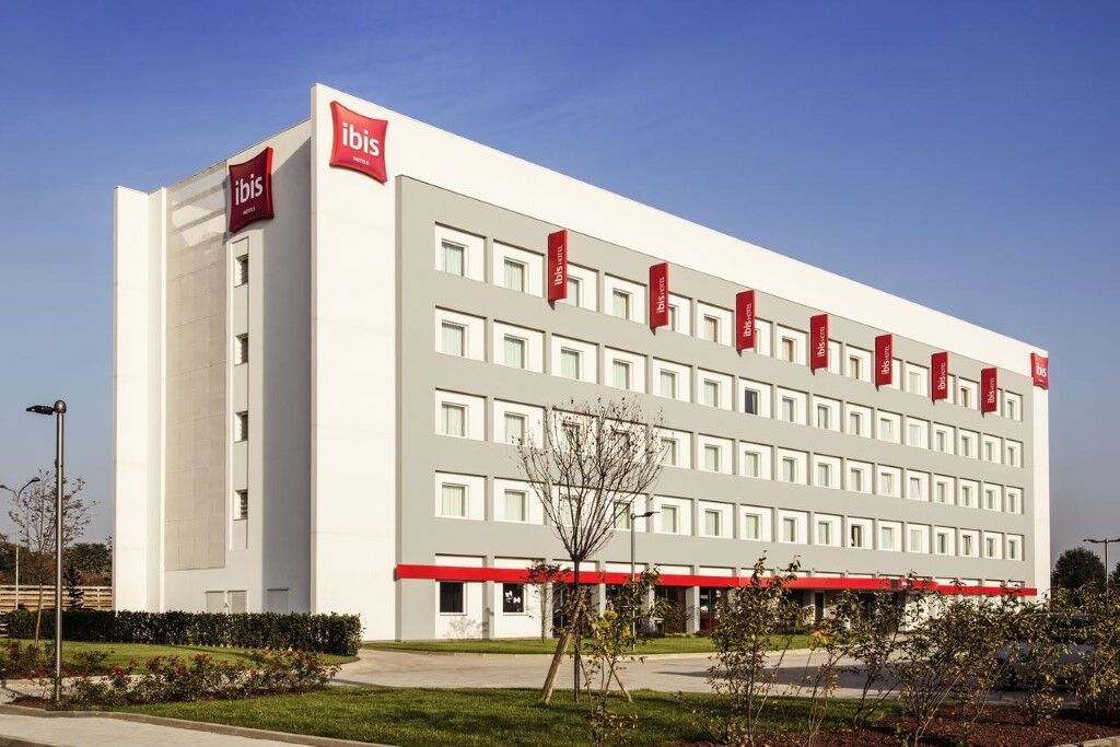 Ibis Milano Fiera Hotel